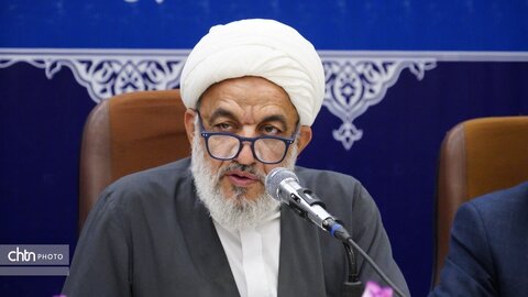 نشست کمیسیون فرهنگی مجلس شورای اسلامی با نخبگان و فعالان فرهنگی و اجتماعی استان همدان