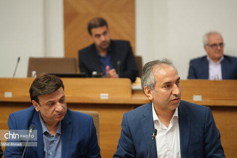 نشست وزیر میراث فرهنگی گردشگری و صنایع دستی با تشکل‌های گردشگری