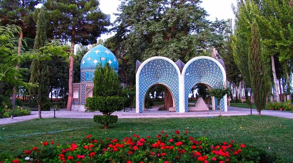 سفر دبیرکل و اعضای کشورهای سازمان همکاریهای اقتصادی( اکو ) به نیشابور/ گامی مهم در مسیر معرفی این شهر بهعنوان پایتخت گردشگری اکو