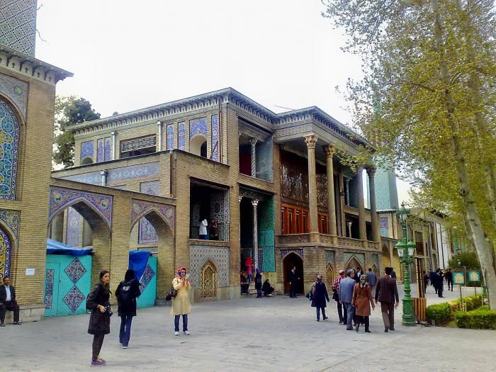 شرایط مزایده عمومی اجاره عکاس‌خانه کاخ گلستان اصلاح شد