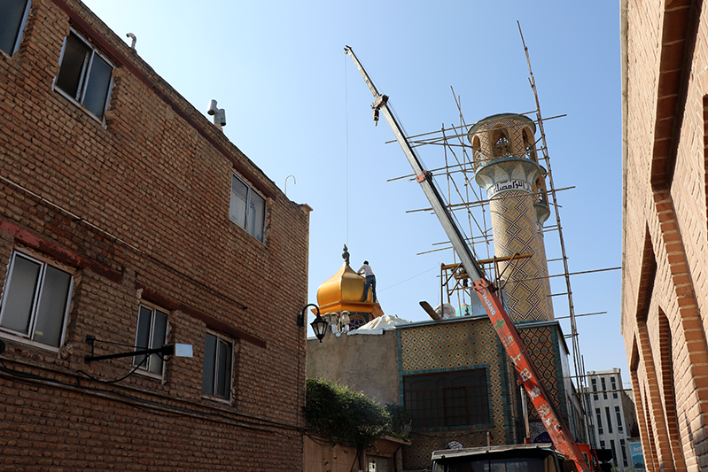 آغاز عملیات اجرایی اصلاح گل‌دسته‌های مسجد سلیمان‌شاه اردبیل 