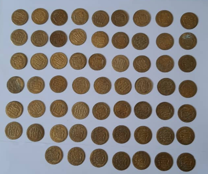 کشف و ضبط ۶۱ قطعه سکه تقلبی در کرمانشاه