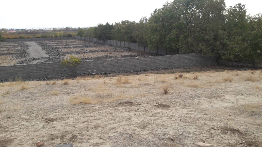تخریب ساخت‌و‌سازهای غیرمجاز در اطراف تپه باستانی فیروزآباد