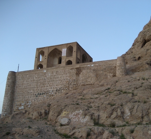 متولی عمارت تخت دریا قلی‌بیگ کرمان مشخص می‌شود