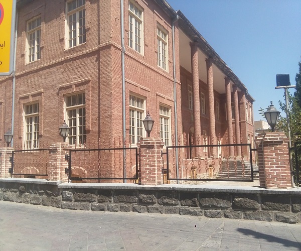 مالکان بناهای تاریخی آذربایجان غربی موظف به تأمین اعتبار برای حفاظت و مرمت هستند