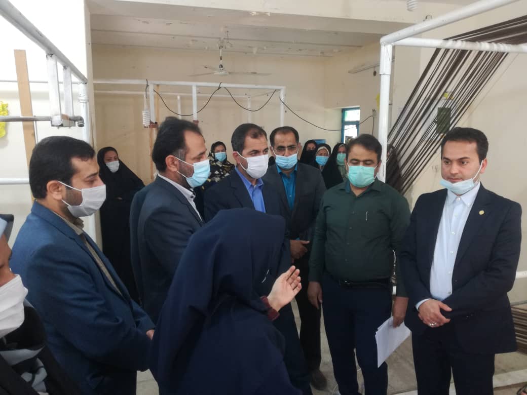 کارگاه‌های عبابافی روستای بحیری در بوشهر به دستگاه‌های جدید مجهز می‌شوند