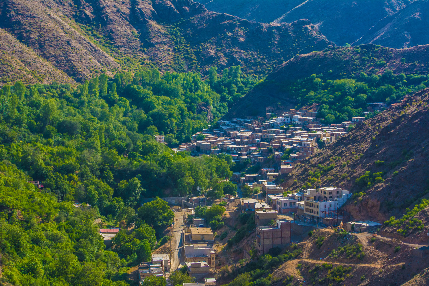روستای اشتبین، ماسوله‌ای در همسایگی ارس