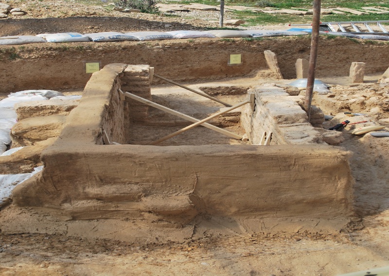 اجرای طرح حفاظت و مرمت محوطه‌های باستانی ارجان و چگاسفلی