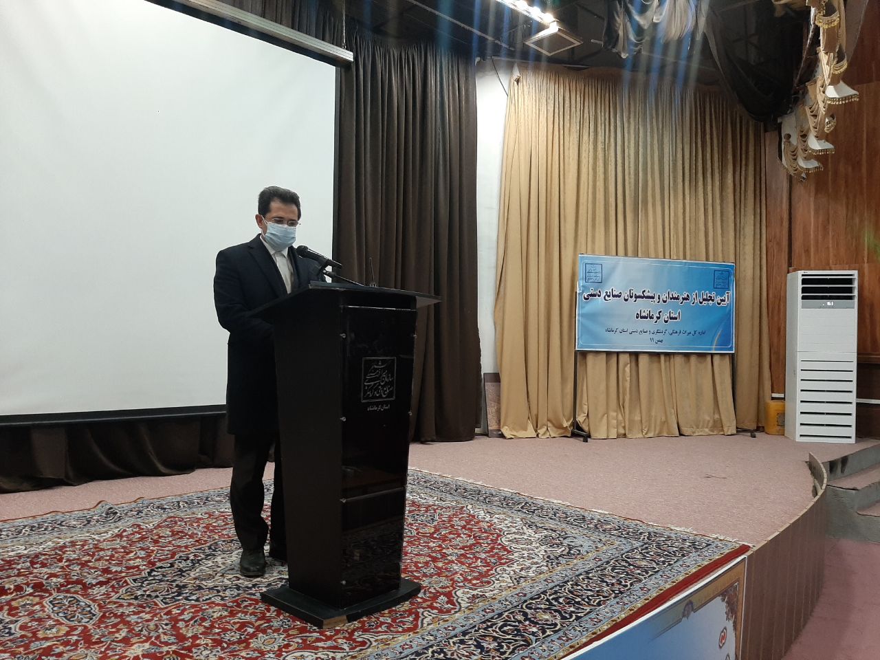پروژه توسعه صادرات صنایع‌دستی کرمانشاه عملیاتی می‌شود