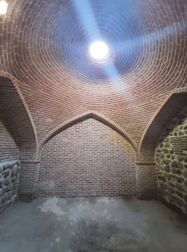 اتمام فصل نخست مرمت حمام قرمزی گول در آذرشهر