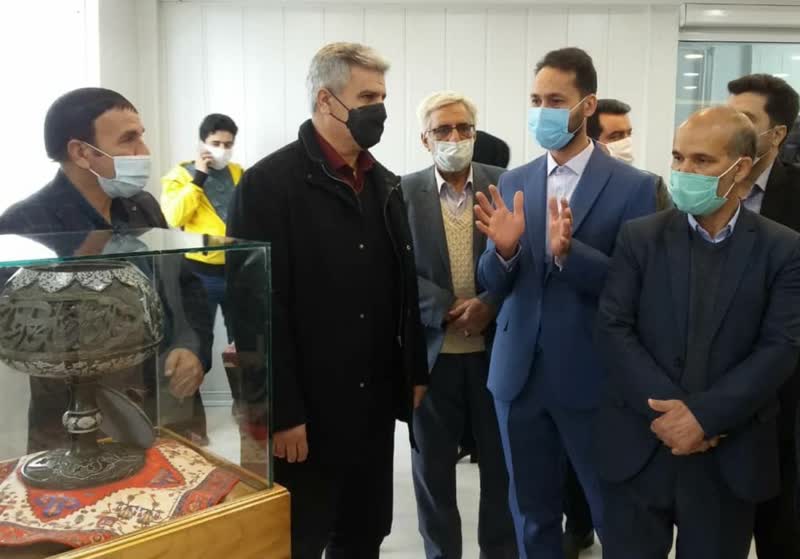 نمایشگاه بزرگ دست‌سازهای سنگ هرکاره در مشهد برگزار شد