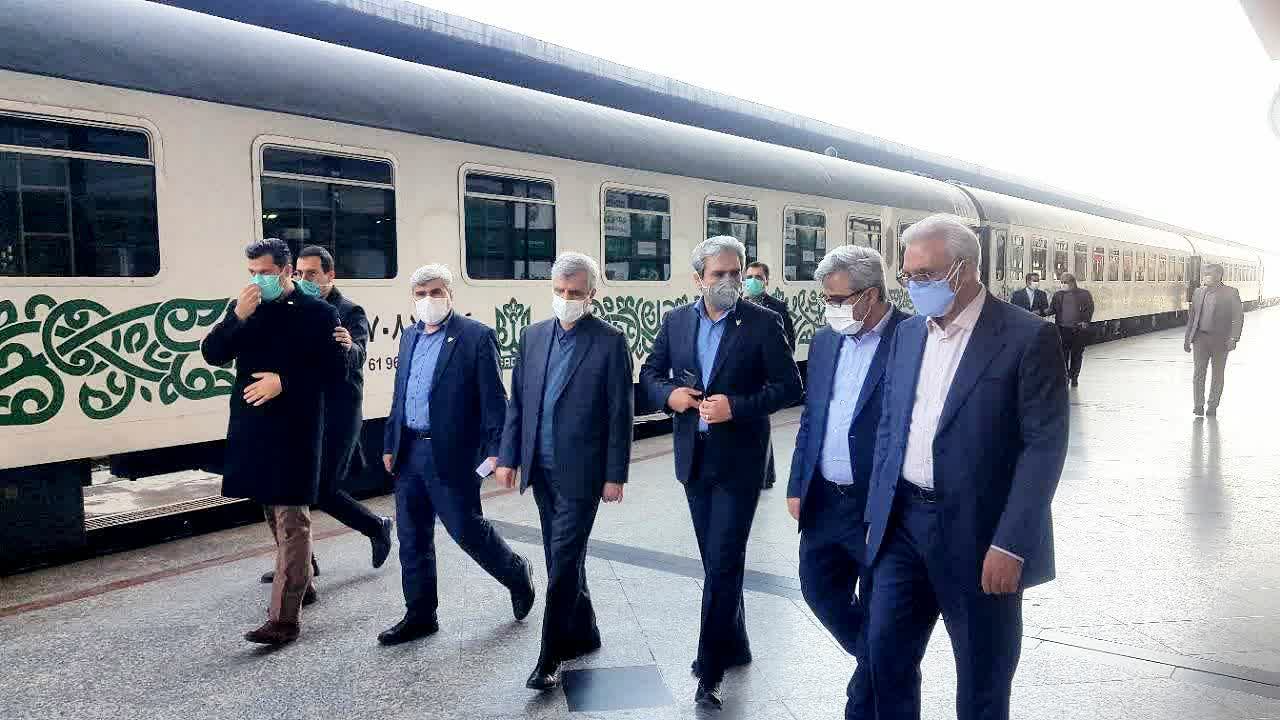 بازدید رئیس ستاد مرکزی خدمات سفر از مبادی ورودی زائران و مسافران به مشهد