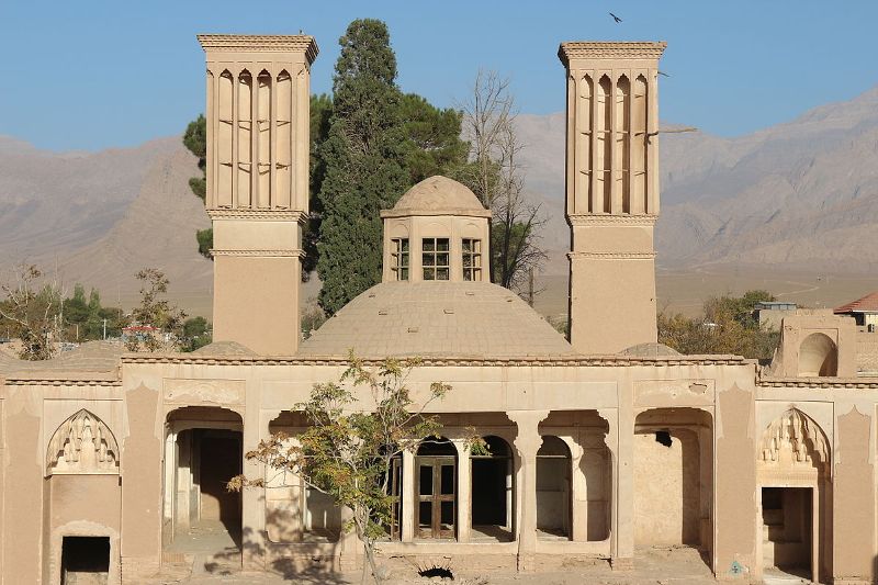پایان مرمت بنای تاریخی شتر گلو ماهان در مردادماه سال 1400 