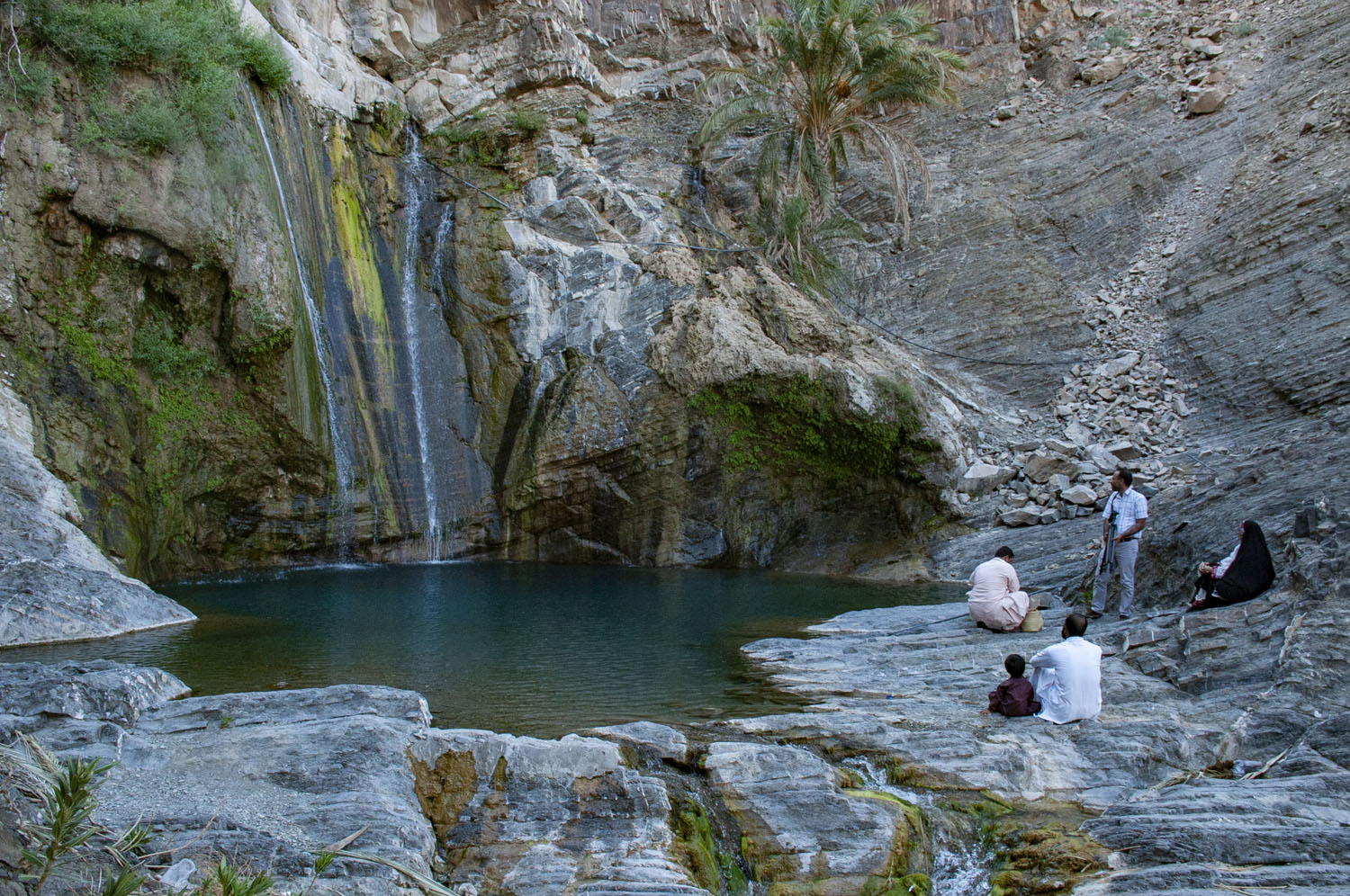 آبشار گرگان نیکشهر، زیبا و ناشناخته در دل کوه‌های آهوران