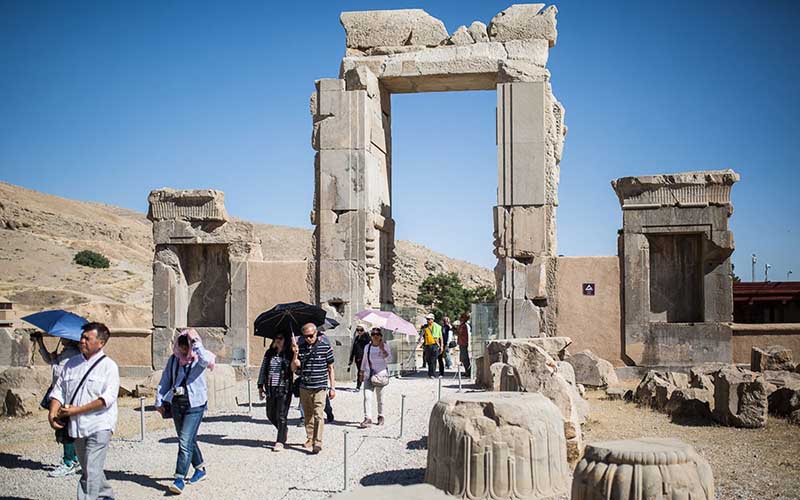 کاهش ٨٠ درصدی بازدید از اماکن تاریخی فارس