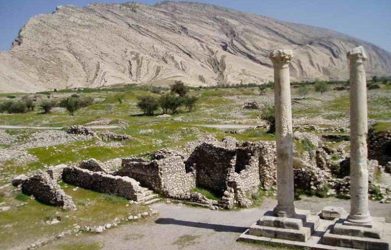 زلزله بندر گناوه خسارتی به بناهای تاریخی استان فارس وارد نکرده است