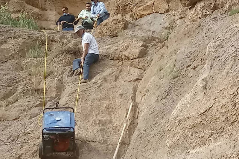 کشف و ضبط ادوات حفاری غیرمجاز در بخش پادنا سمیرم
