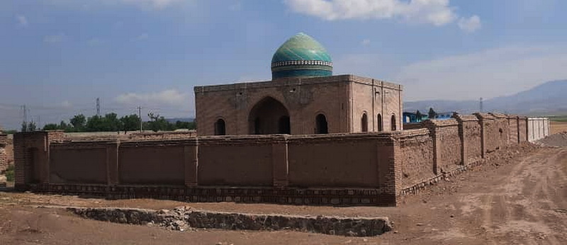 مرمت دیوارهای اطراف مقبره رئیس‌المجاهدین 