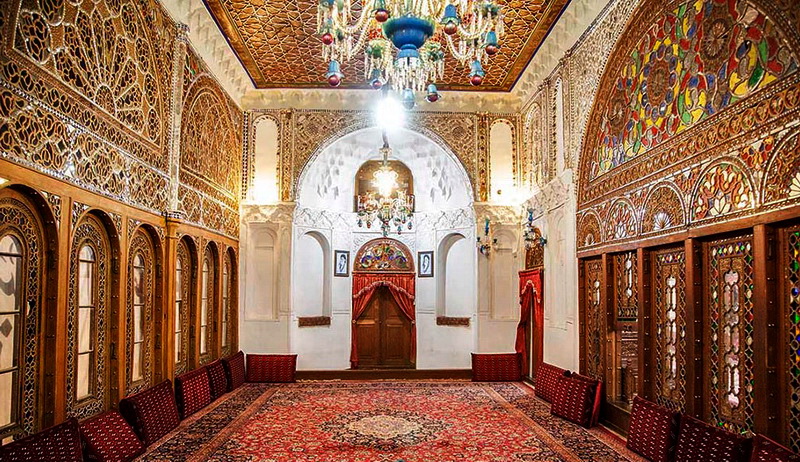 ساماندهی و مرمت بنای تاریخی حسینیه امینی‌ها 