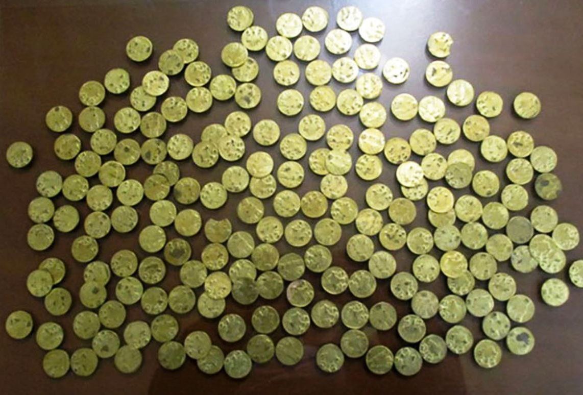 کشف و ضبط 87 سکه تقلبی در کردستان 