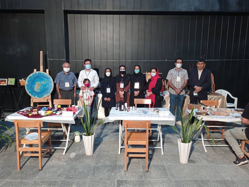 برپایی نمایشگاه و کارگاه صنایع‌دستی در جزیره خارگ