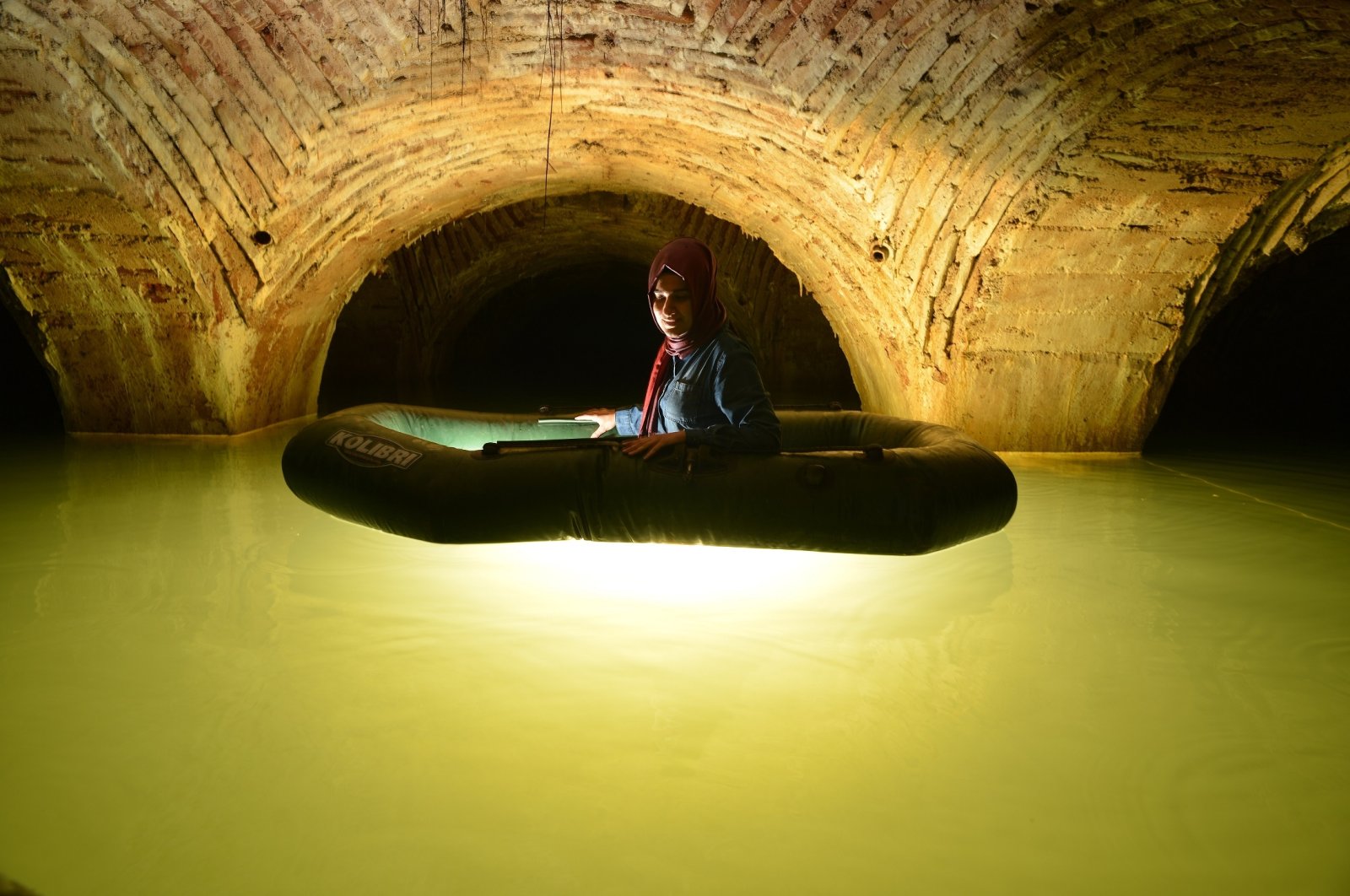 انتشار اولین تصاویر از آبراه‌های مرموز زیرزمینی در استانبول 