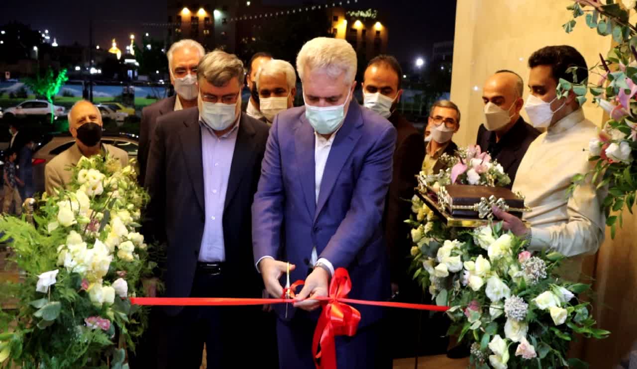 افتتاح یک هتل چهار ستاره در مشهد با حضور دکتر مونسان