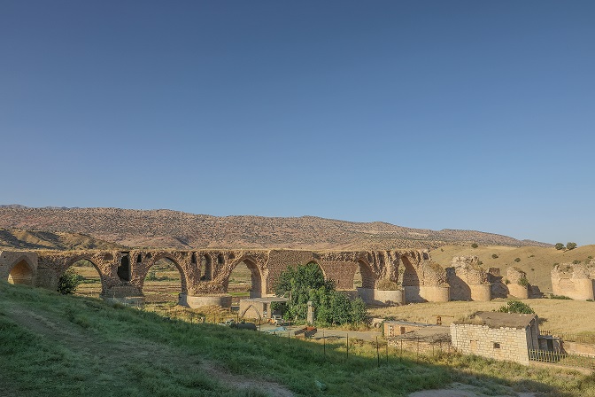 مرمت و استحکام‌بخشی پل کشکان در لرستان