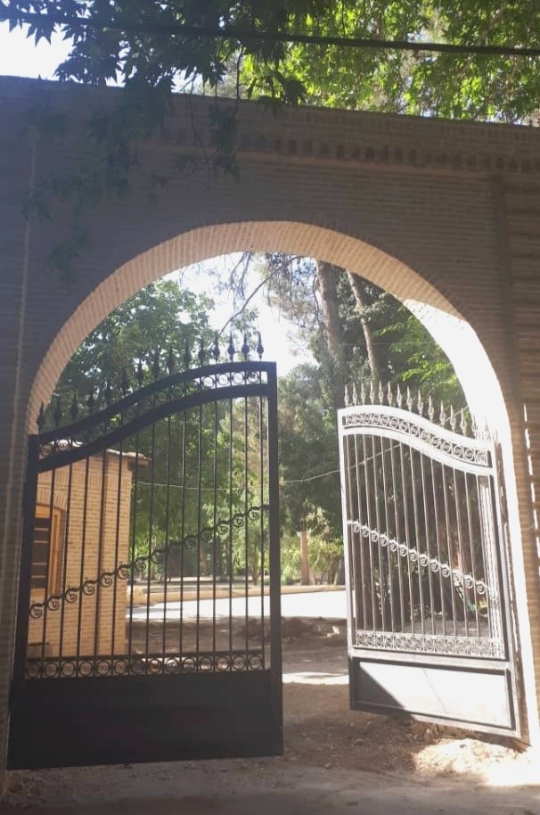 اتمام مرمت سردر ورودی مجموعه تاریخی‌فرهنگی باغ گلستان در لرستان