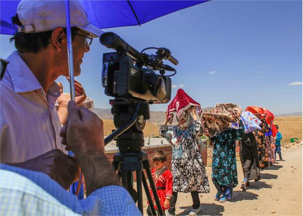 تهیه فیلم مستند اجتماعی «یولغون»، با نگاهی ویژه به سبدبافی توتاخانه بناب