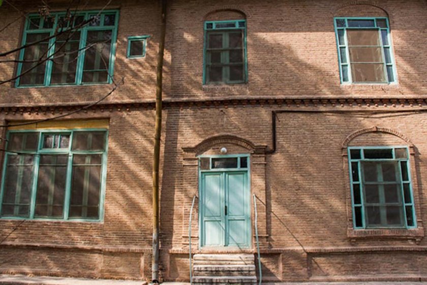 تبدیل قلعه احمد‌آباد نظرآباد به موزه نیاز‌مند اجرا‌ی طرح مشارکتی است