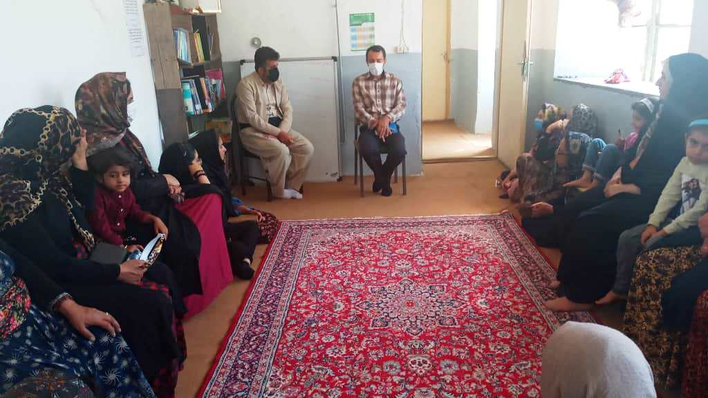 برپایی کارگاه‌های آموزش صنایع‌دستی در شهر زرینه