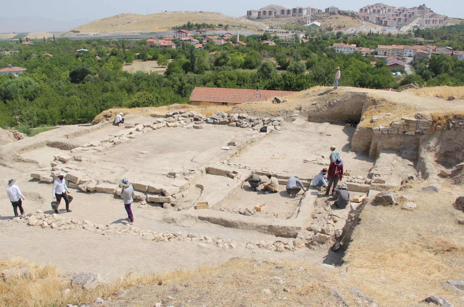 کشف بقایای 4 خانه 5500ساله در ارسلان‌تپه ترکیه