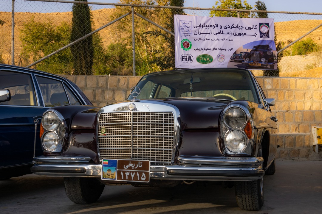 اولین رقابت رسمی رالی سافاری گردشگری ۱۴۰۰ در شیراز برگزار شد