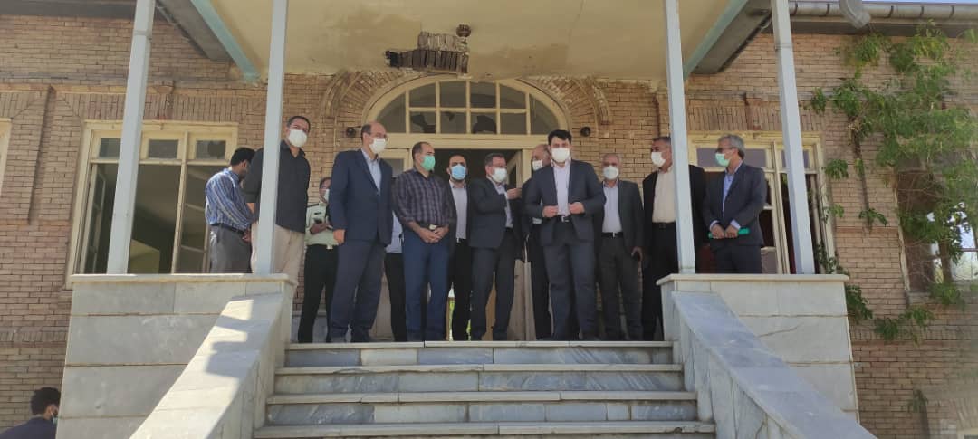 استانداری آذربایجان غربی از احیای خانه‌باغ قدیمی مجیدی افشار ارومیه حمایت می‌کند
