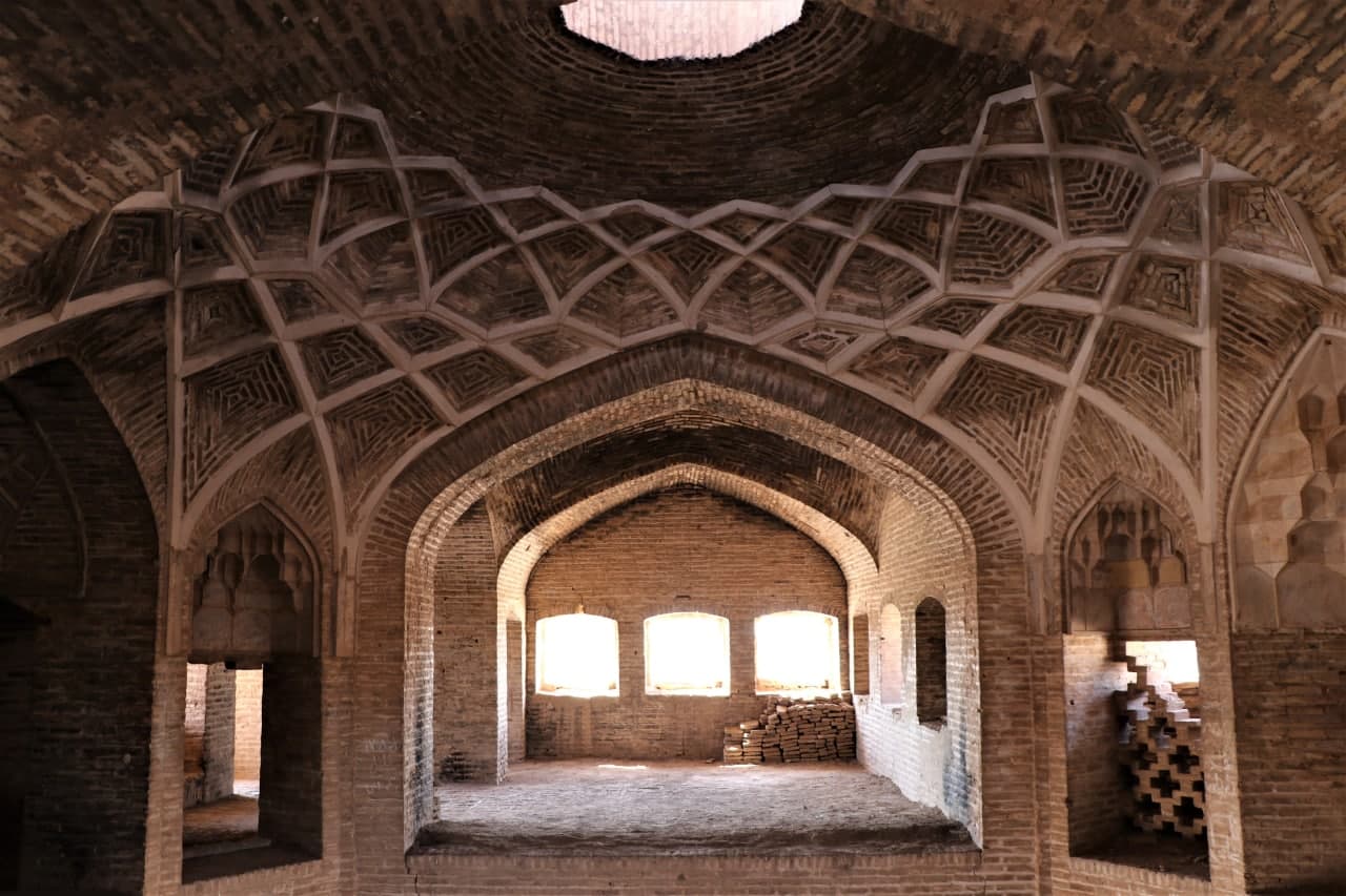 كاروانسرای باغ شیخ ساوه اعجاز معماری ایرانی