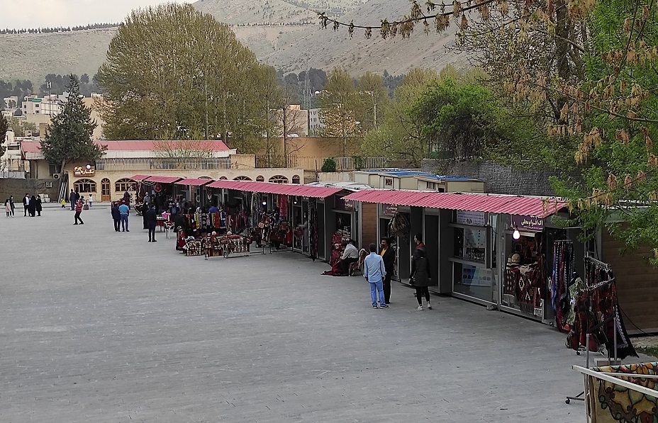 قلعه‌ فلک‌الافلاک فرصتی برای رونق بازارچه صنایع‌دستی