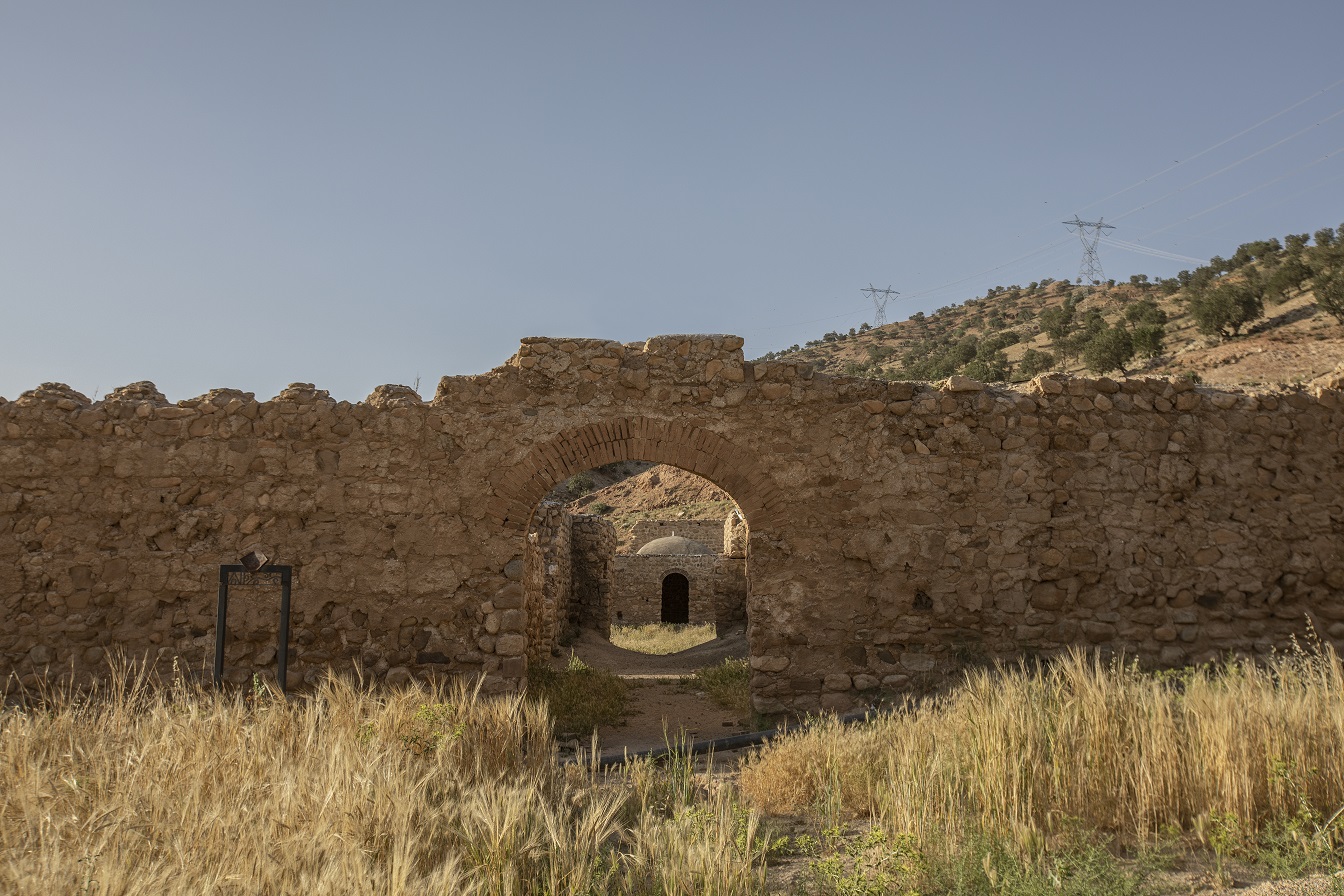 کاروانسرای چمشک بنای تاریخی صفویه در پلدختر