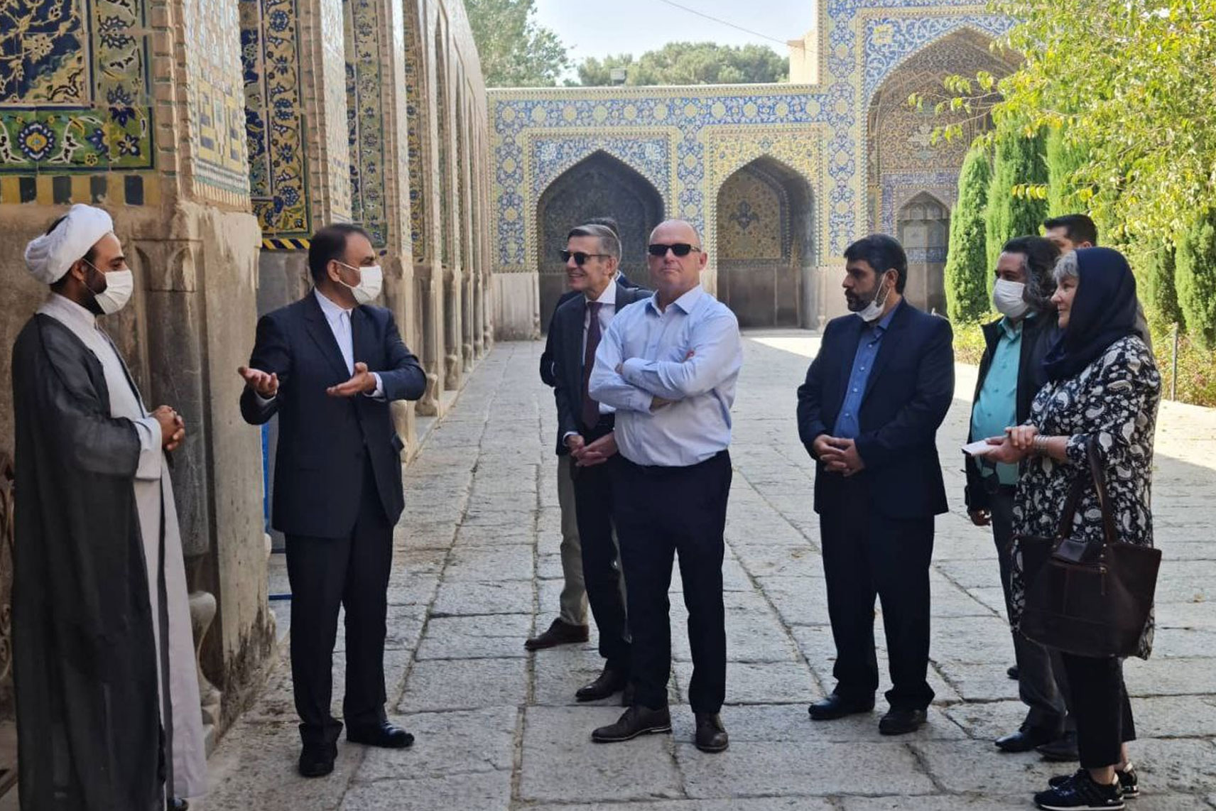 بازدید رئیس پارلمان سوئیس از آثار تاریخی اصفهان
