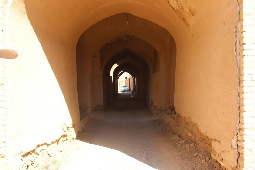 بازارچه تاریخی روستای هفتادر اردکان مرمت می‌شود