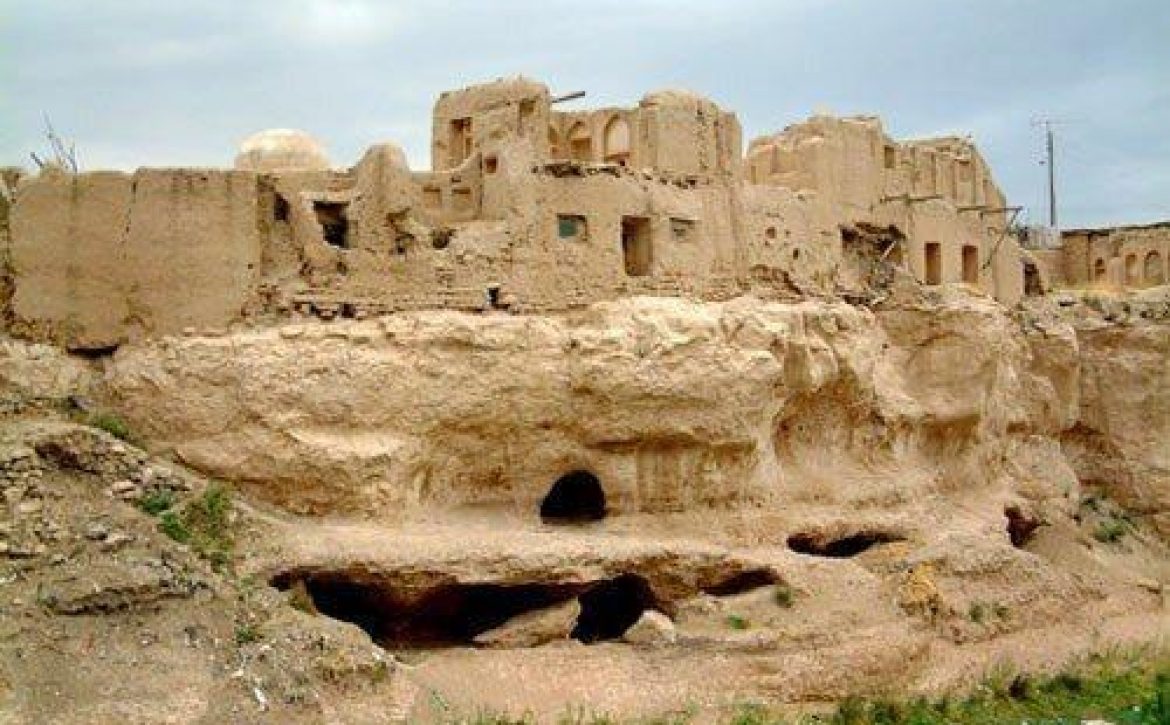 معماری صخره‌ای، جاذبه شگفت‌انگیز روستاهای زنجان