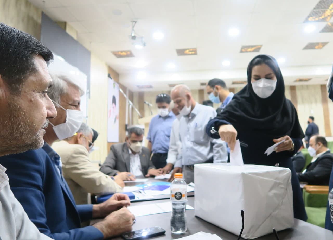 انتخابات انجمن صنفی دفاتر خدمات مسافرتی و گردشگری خوزستان برگزار شد