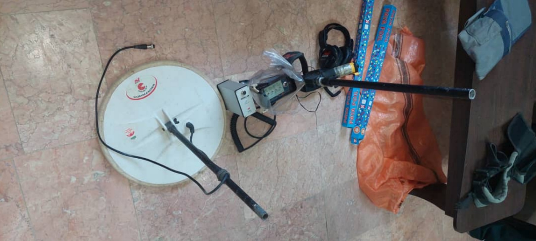 کشف یک دستگاه فلزیاب در شهرستان خرم‌آباد