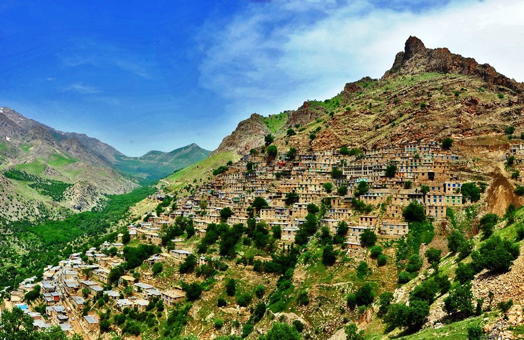 مراتب ثبت ملی 5 اثر فرهنگی‌تاریخی به استاندار کردستان ابلاغ شد