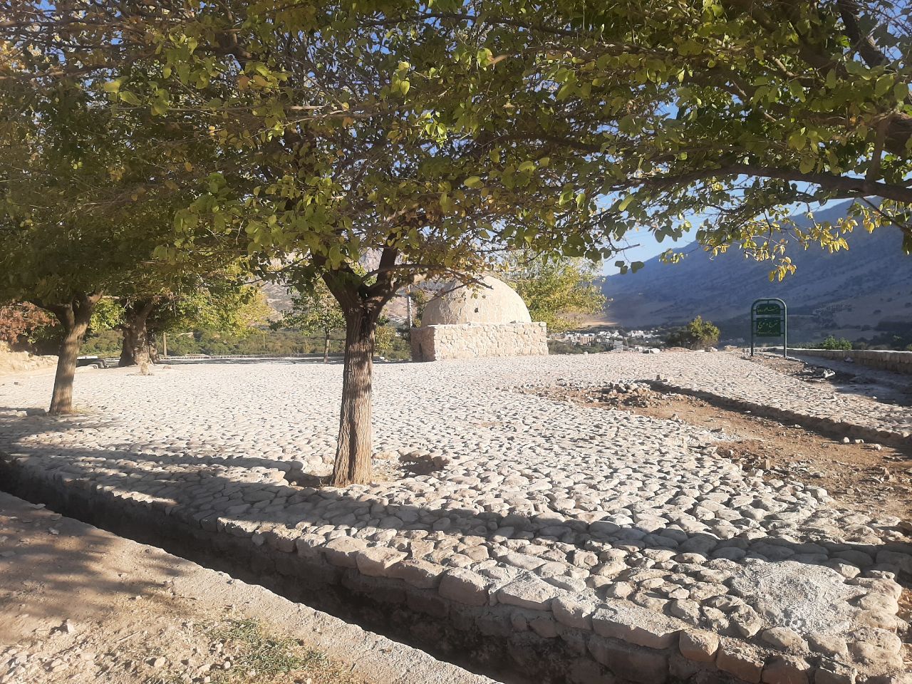 سامان‌دهی محوطه تاریخی مقابر ابودجانه ریجاب