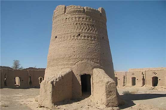 زمین‌لرزه سیستان و بلوچستان خسارتی به بناهای تاریخی کرمان وارد نکرده است