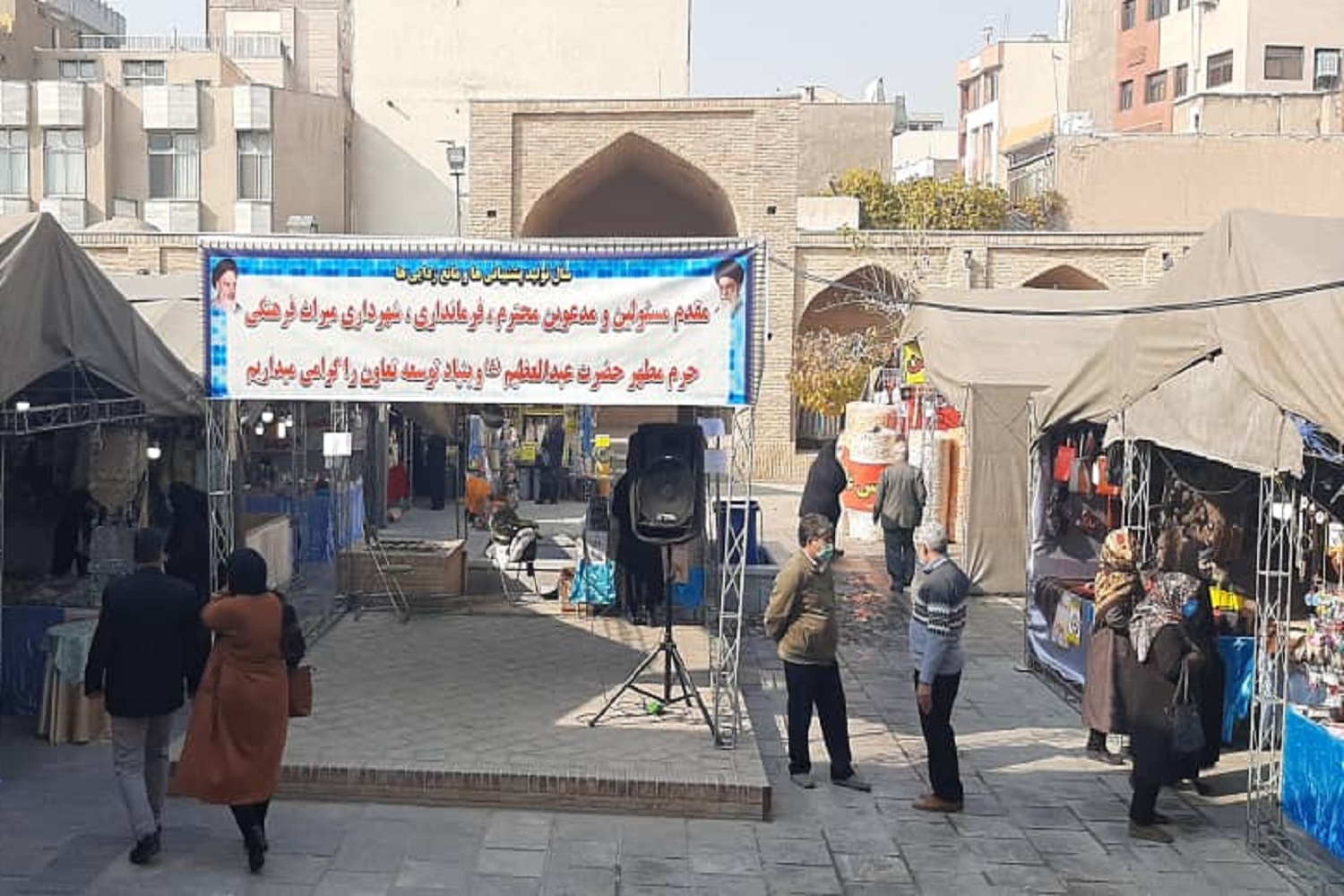 نمایشگاه صنایع‌دستی در کاروانسرای عباسی افتتاح شد