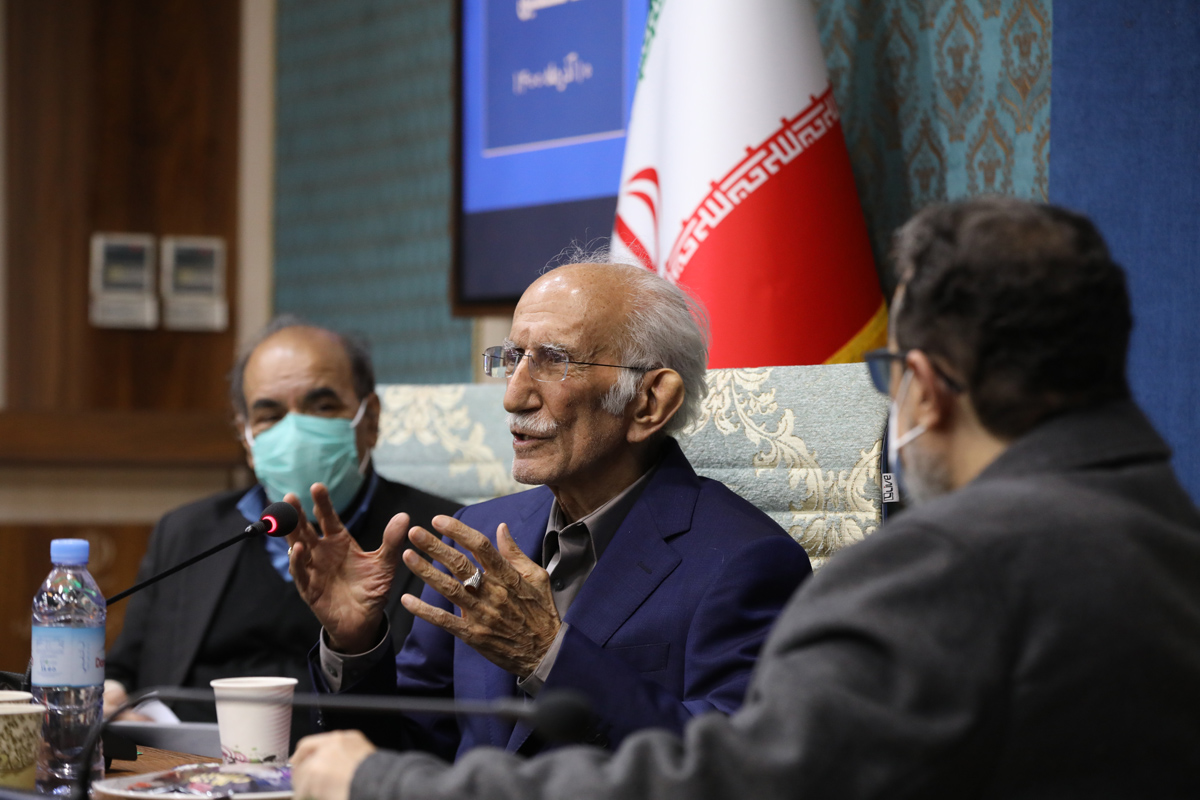 نشست معرفی پرونده ثبت جهانی «پاسداری از هنر خوشنویسی ایران» با حضور استاد امیرخانی