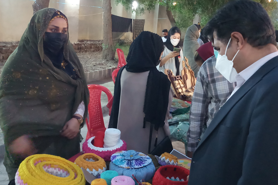 برپایی جشنواره یک‌روزه صنایع‌دستی و غذاهای محلی در رودان