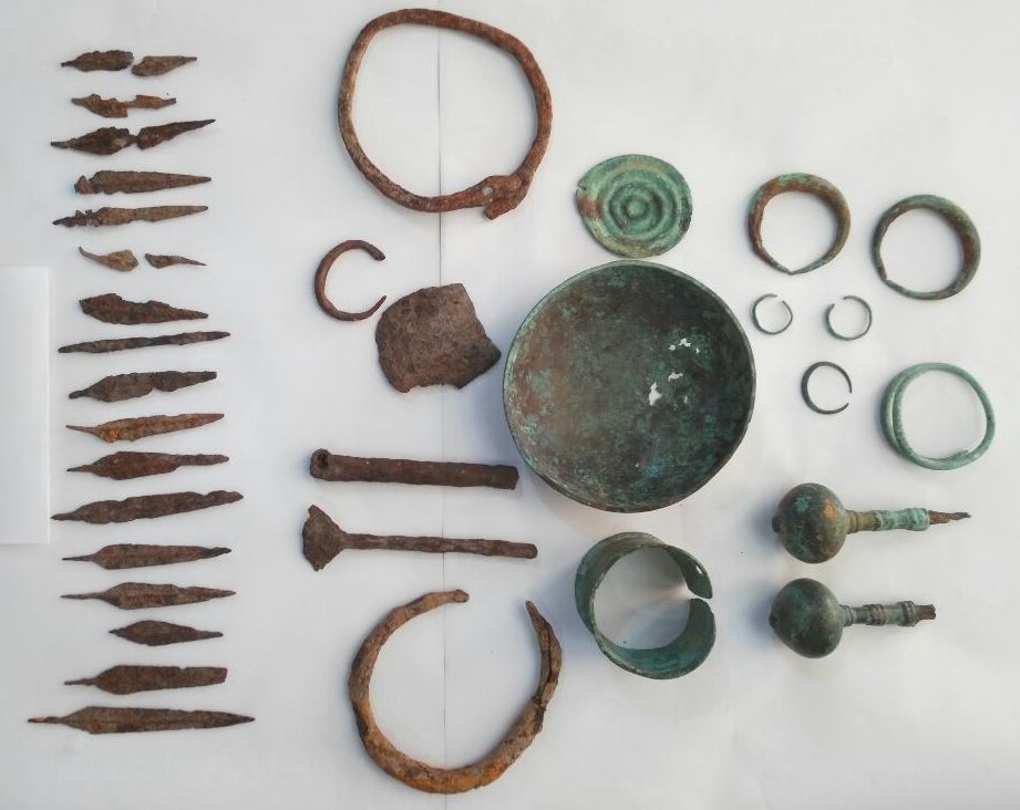 کشف و ضبط 27 شیء با قدمت هزاره اول قبل از میلاد در کردستان
